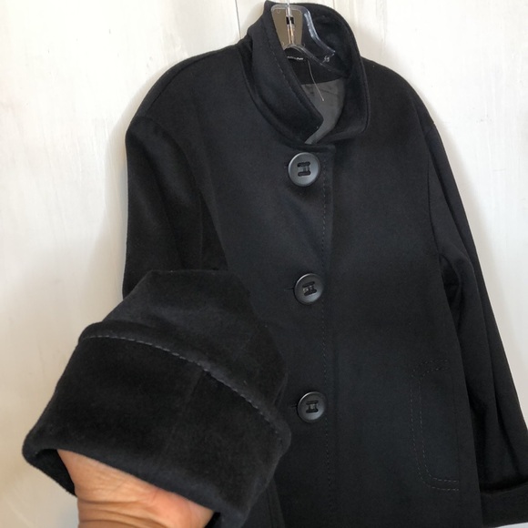 CINZIA ROCCA LORO PIANA Black Long Sleeved Swing Coat 6 NWOT - Picture 5 of 17